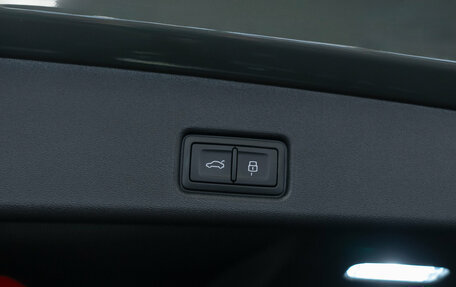 Audi Q5, 2025 год, 7 600 000 рублей, 28 фотография