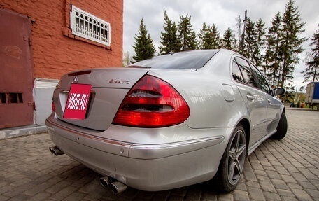 Mercedes-Benz E-Класс, 2004 год, 720 000 рублей, 9 фотография