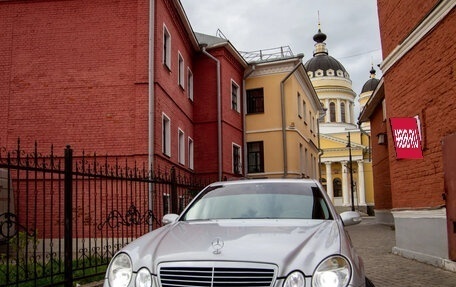 Mercedes-Benz E-Класс, 2004 год, 720 000 рублей, 3 фотография
