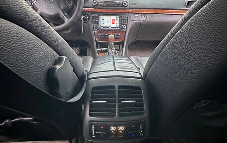 Mercedes-Benz E-Класс, 2004 год, 720 000 рублей, 11 фотография