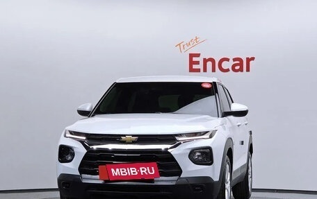Chevrolet TrailBlazer, 2022 год, 1 374 000 рублей, 2 фотография