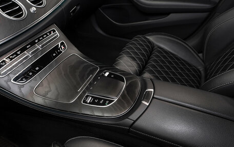 Mercedes-Benz E-Класс, 2020 год, 4 145 000 рублей, 14 фотография