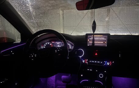 Audi A4, 2018 год, 2 850 000 рублей, 15 фотография