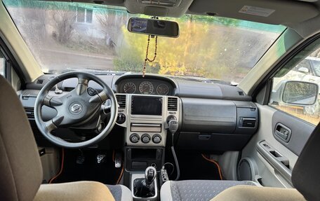 Nissan X-Trail, 2005 год, 520 000 рублей, 8 фотография