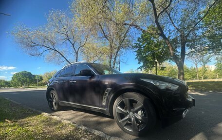 Infiniti FX II, 2012 год, 1 400 000 рублей, 13 фотография