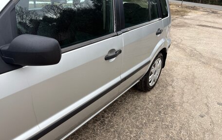 Ford Fusion I, 2005 год, 290 000 рублей, 10 фотография