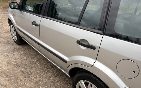 Ford Fusion I, 2005 год, 290 000 рублей, 9 фотография