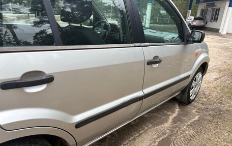 Ford Fusion I, 2005 год, 290 000 рублей, 8 фотография