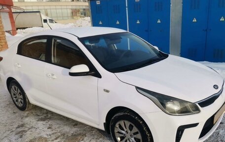 KIA Rio IV, 2019 год, 777 000 рублей, 2 фотография