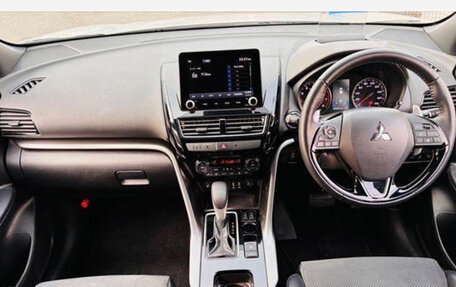 Mitsubishi Eclipse Cross, 2022 год, 1 695 000 рублей, 10 фотография