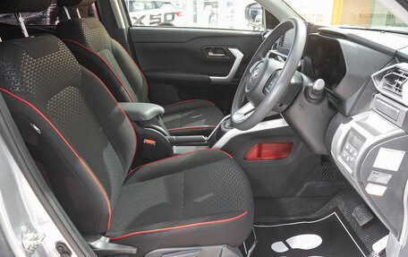 Toyota Raize I, 2020 год, 1 548 000 рублей, 13 фотография