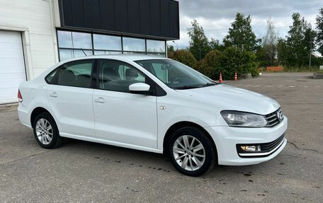 Volkswagen Polo VI (EU Market), 2015 год, 849 000 рублей, 3 фотография