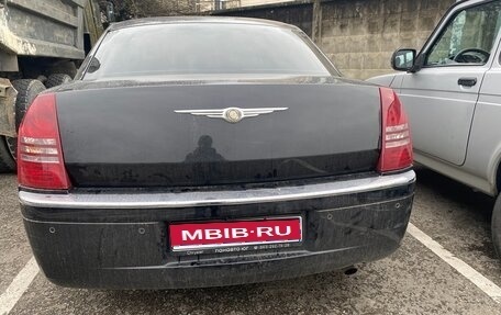 Chrysler 300C II, 2005 год, 999 999 рублей, 1 фотография