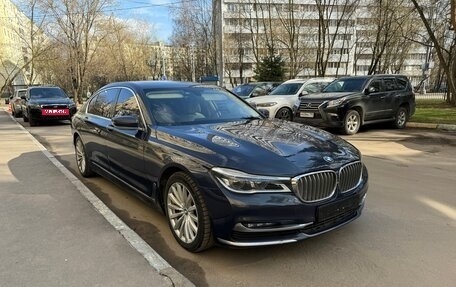 BMW 7 серия, 2018 год, 3 990 000 рублей, 12 фотография