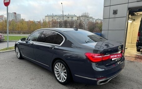 BMW 7 серия, 2018 год, 3 990 000 рублей, 9 фотография