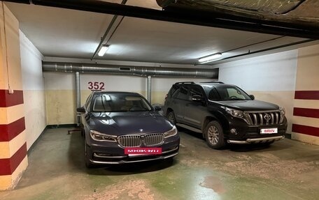 BMW 7 серия, 2018 год, 3 990 000 рублей, 15 фотография