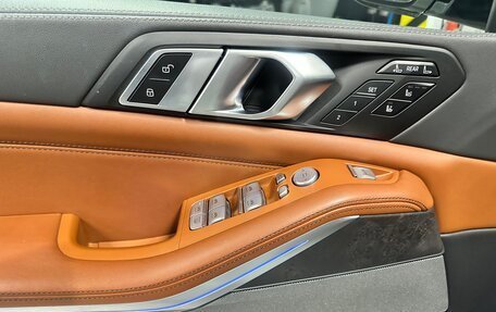 BMW X7, 2022 год, 7 500 000 рублей, 10 фотография