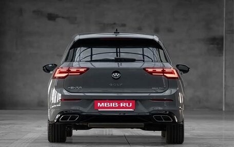 Volkswagen Golf VIII, 2022 год, 2 090 000 рублей, 6 фотография