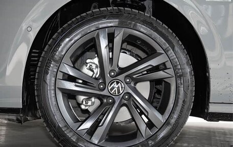 Volkswagen Golf VIII, 2022 год, 2 090 000 рублей, 15 фотография