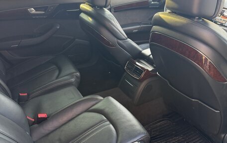 Audi A8, 2011 год, 1 290 000 рублей, 8 фотография