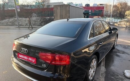 Audi A8, 2011 год, 1 290 000 рублей, 3 фотография