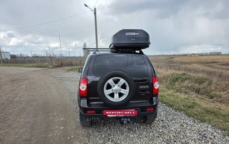 Chevrolet Niva I рестайлинг, 2016 год, 850 000 рублей, 5 фотография