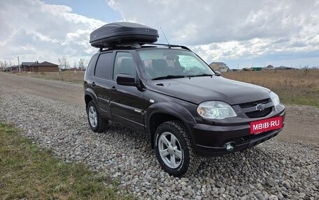 Chevrolet Niva I рестайлинг, 2016 год, 850 000 рублей, 3 фотография