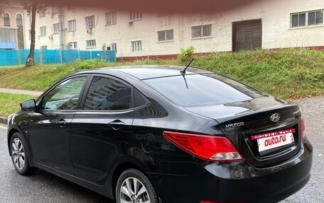 Hyundai Solaris II рестайлинг, 2015 год, 998 000 рублей, 8 фотография