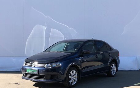 Volkswagen Polo VI (EU Market), 2011 год, 895 000 рублей, 2 фотография