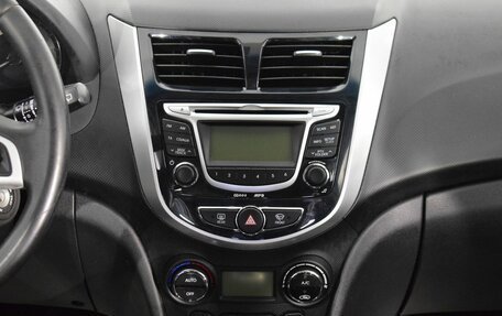 Hyundai Solaris II рестайлинг, 2012 год, 930 000 рублей, 13 фотография