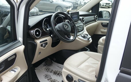 Mercedes-Benz V-Класс, 2019 год, 4 300 000 рублей, 7 фотография