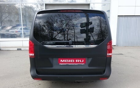 Mercedes-Benz V-Класс, 2019 год, 4 300 000 рублей, 5 фотография