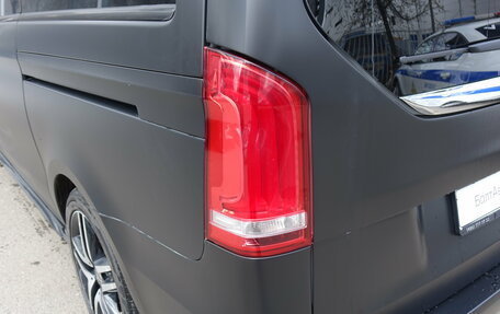 Mercedes-Benz V-Класс, 2019 год, 4 300 000 рублей, 19 фотография