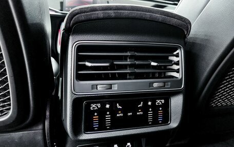 Audi RS Q8 I, 2022 год, 14 300 000 рублей, 29 фотография