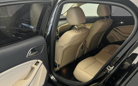 Mercedes-Benz GLA, 2019 год, 2 800 000 рублей, 10 фотография