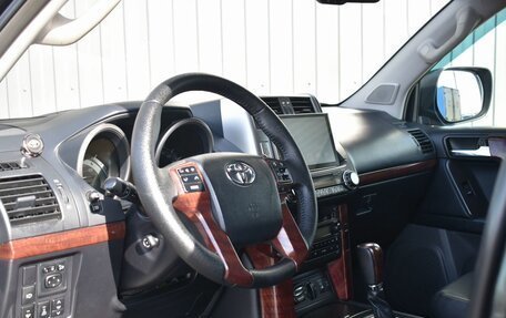 Toyota Land Cruiser Prado 150 рестайлинг 2, 2012 год, 2 649 999 рублей, 21 фотография