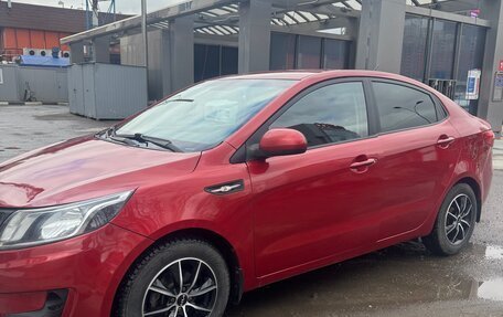 KIA Rio III рестайлинг, 2013 год, 750 000 рублей, 2 фотография