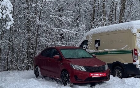 KIA Rio III рестайлинг, 2013 год, 750 000 рублей, 18 фотография