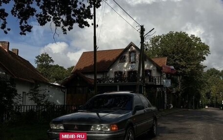 Mitsubishi Galant VIII, 1989 год, 290 000 рублей, 7 фотография