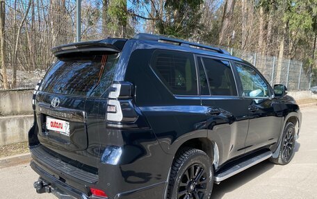 Toyota Land Cruiser Prado 150 рестайлинг 2, 2020 год, 5 450 000 рублей, 2 фотография