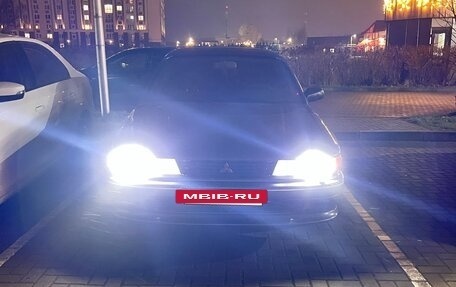 Mitsubishi Galant VIII, 1989 год, 290 000 рублей, 9 фотография