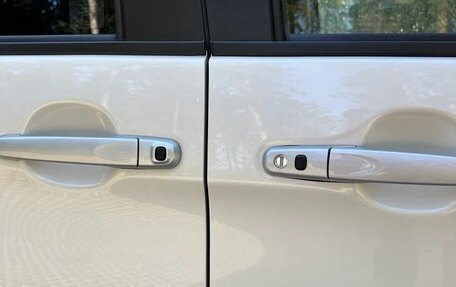 Toyota Roomy I, 2022 год, 1 050 000 рублей, 13 фотография