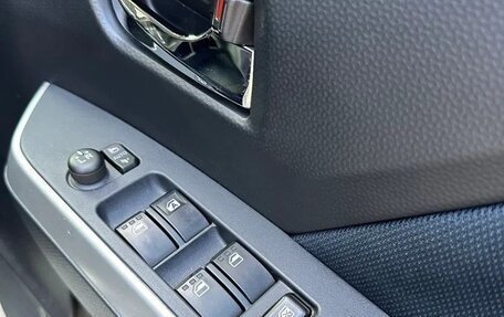 Toyota Roomy I, 2022 год, 1 050 000 рублей, 19 фотография