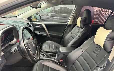 Toyota RAV4, 2018 год, 2 350 000 рублей, 8 фотография