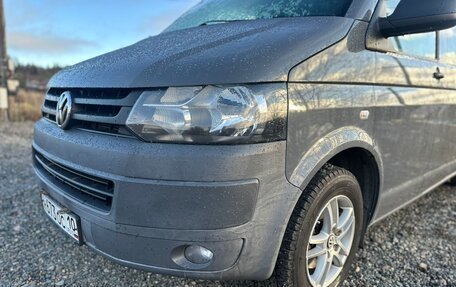 Volkswagen Caravelle T5, 2012 год, 1 860 000 рублей, 8 фотография
