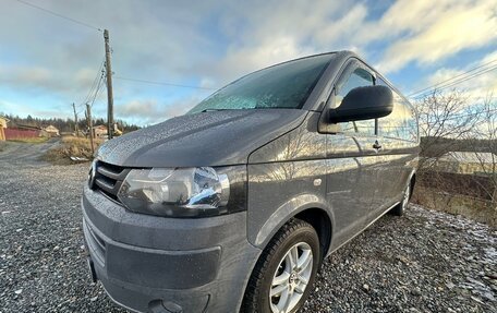 Volkswagen Caravelle T5, 2012 год, 1 860 000 рублей, 10 фотография