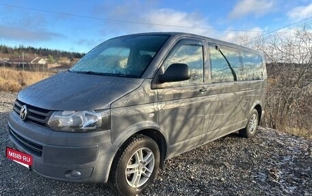 Volkswagen Caravelle T5, 2012 год, 1 860 000 рублей, 5 фотография