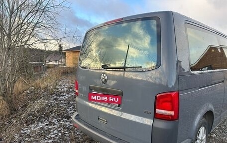 Volkswagen Caravelle T5, 2012 год, 1 860 000 рублей, 9 фотография