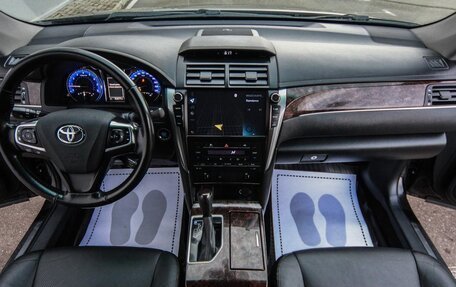 Toyota Camry, 2018 год, 2 249 000 рублей, 7 фотография