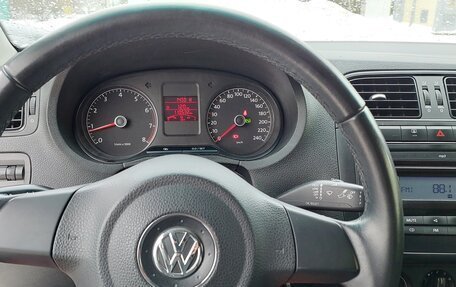 Volkswagen Polo VI (EU Market), 2010 год, 610 000 рублей, 12 фотография